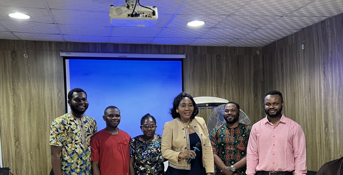 NEST360org's tweet image. #TransformationTuesday: NEST360 collaborated with the Neonatology-Perinatology Unit, @LUTHofficial, to strengthen capacity in preventing #NeonatalHypothermia
From KMC to QI strategies &amp;amp; equipment maintenance, teams are turning learning into action to keep newborns warm from birth