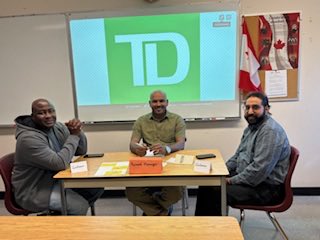 AdCedDpcdsb's tweet photo. Want to energize your ESL classroom? Bring the real world in! Language comes alive when learners see how it works outside the textbook. Learning about banking can be fun. https://t.co/xeQRX98DR5