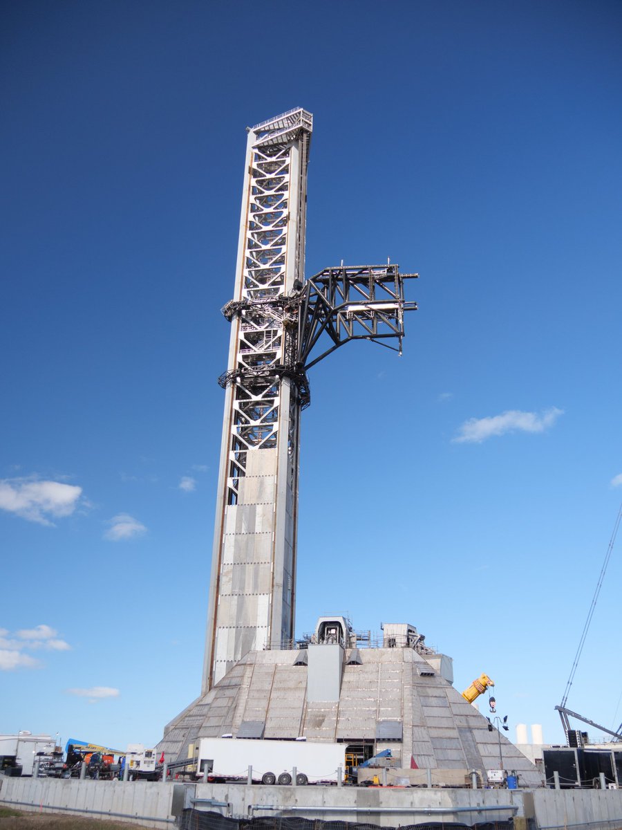 SpaceX en Français 🇨🇵 tweet media