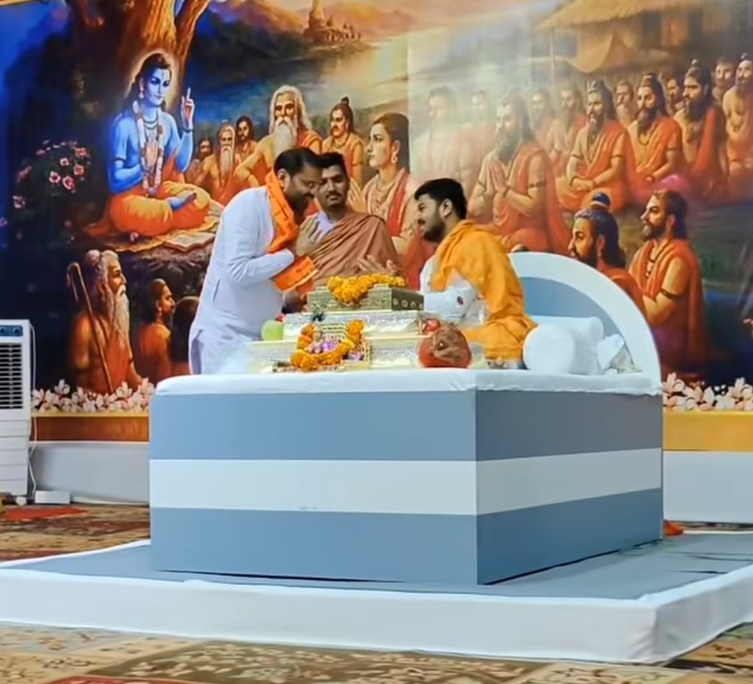 vikashrajgor's tweet image. 