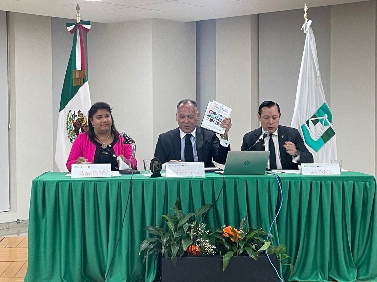 PJCDMX's tweet photo. Recuerda que en nuestro canal de YouTube puedes encontrar las conferencias que realiza el Instituto de Estudios Judiciales para fortalecer la #CulturaJurídica .

Te compartimos el enlace para ver de nueva cuenta la ponencia de Miguel Ontiveros Alonso : https://t.co/2yysEyUqOT https://t.co/H2UNuQmeLL