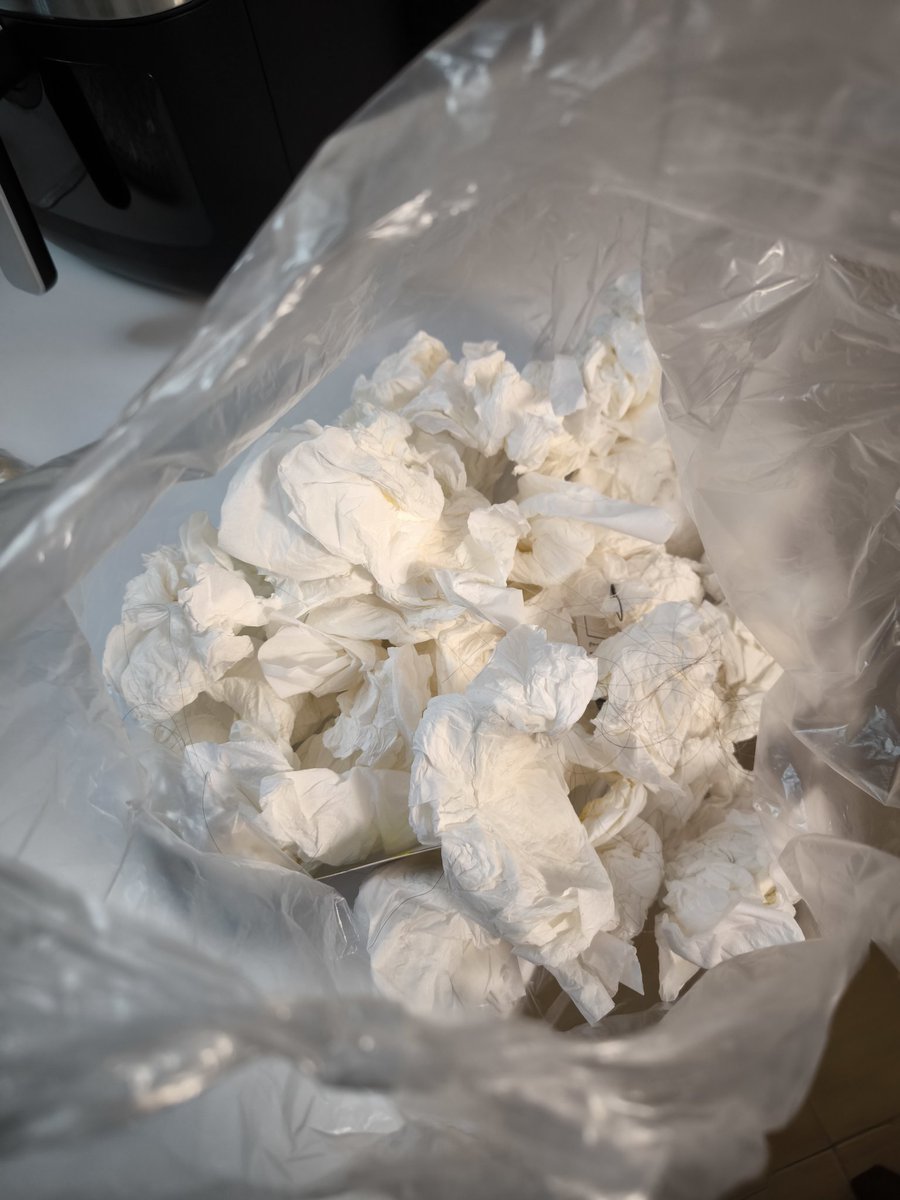 آلوووووین tweet media