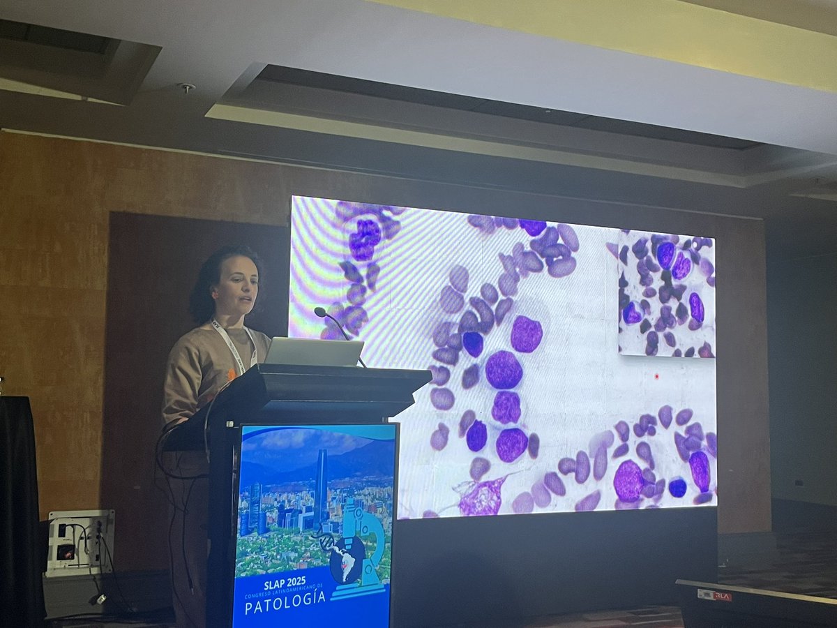 tlabiano's tweet photo. SESIÓN #cytopath de SLAC 🔝🔬Gracias Frida!! @FridaRosenblum Qué maravilla de casos de #hempath explicados de una forma amena, qué gran oradora! en #SLAC2025 https://t.co/gqUMkw4sCo
