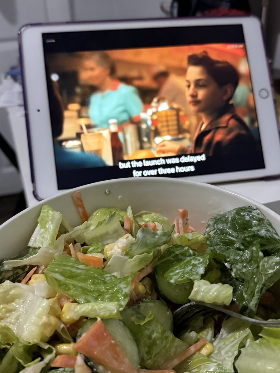 CathyrinELF's tweet photo. Healthy with horror day https://t.co/3NPbHYpC0v