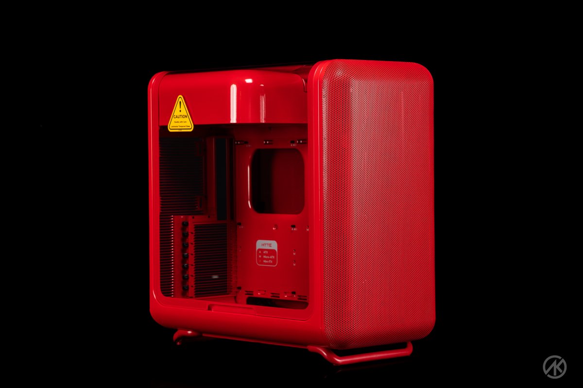 AKModTW's tweet image. @hytebrand 

X50
hyte.com/zh-TW/store/x5…

FA12 Fans
hyte.com/zh-TW/store/fl…

#HYTE 
#X50 
#FA12 

#AKMod