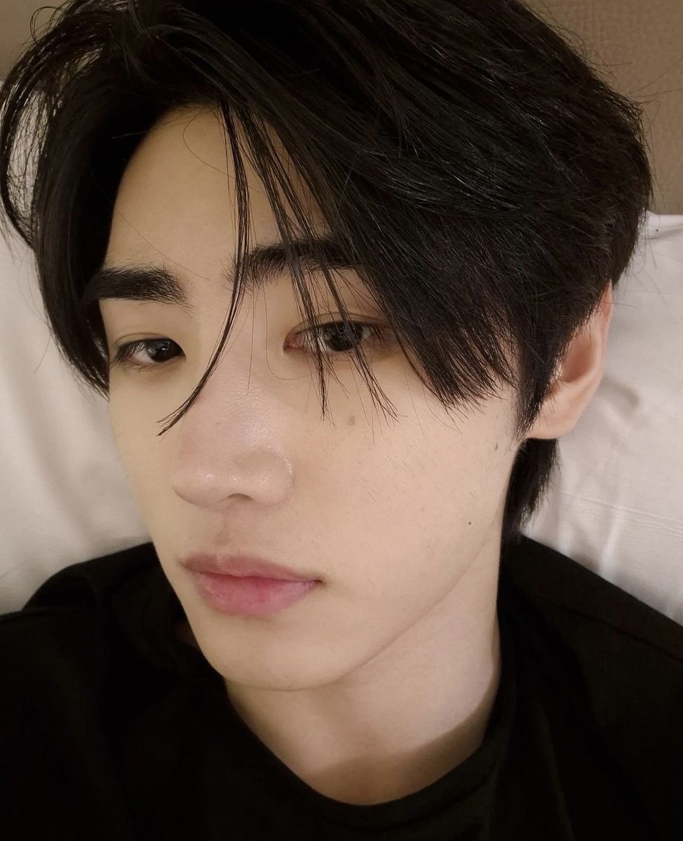 sunghoon tweet media