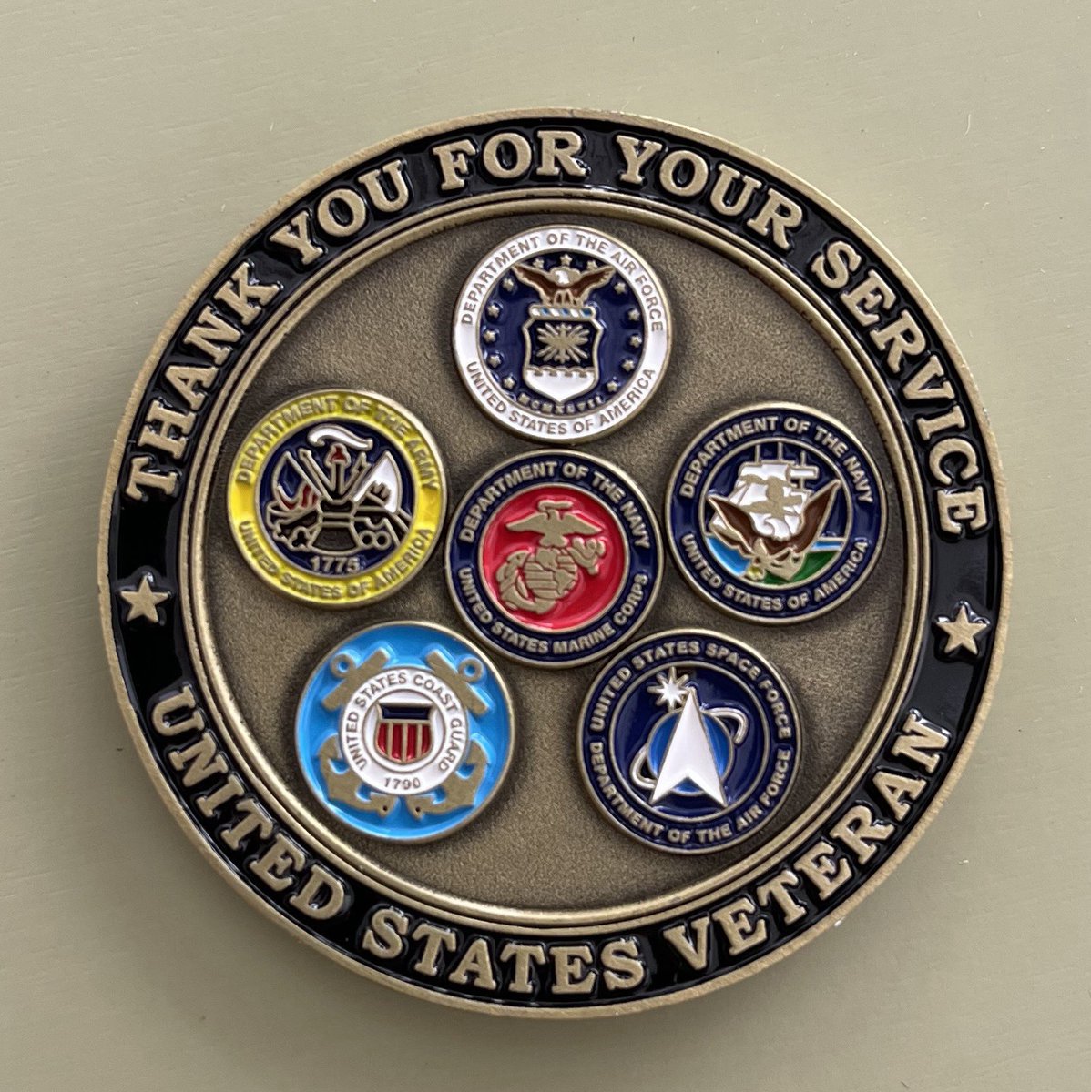 ColonelWaughNSP's tweet image. Thank you @HyVee and the amazing, kind, generous staff and management at the 178th and Q St Omaha location! 

Veterans Day breakfast at HyVee is one of our family traditions! Grateful! 🇺🇸