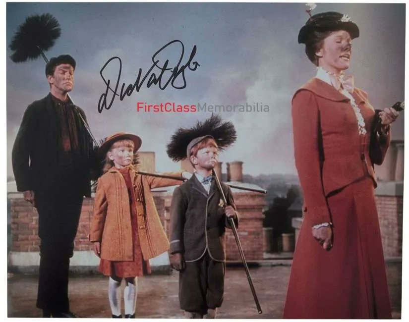 FirstClassMem's tweet image. Authentic Dick Van Dyke signed Mary Poppins photo 8×10″. 8×10″ Mary Poppins hand signed by Dick Van Dyke in black marker pen. Signed during a private signing session on the 25th March 2024.

 firstclassmemorabilia.com/product/dick-v…