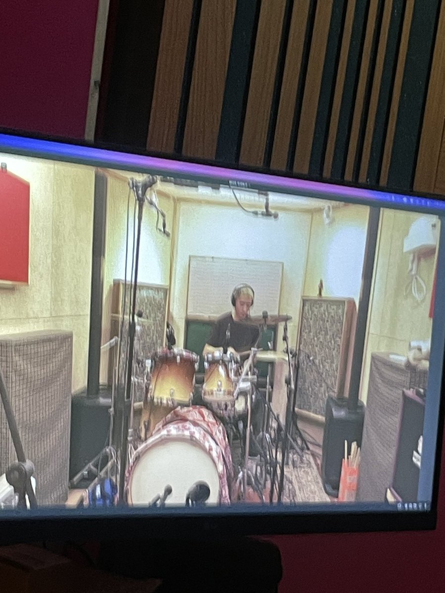 BAND_SUSPIX's tweet photo. 서스픽스는 녹음중
📺 2026.1.12

#suspixcore https://t.co/hL4R4452dz