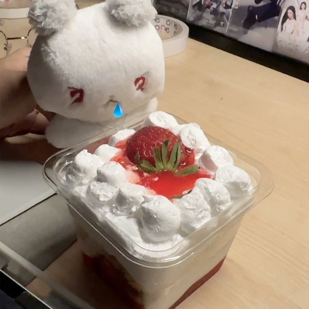 userkitty tweet media