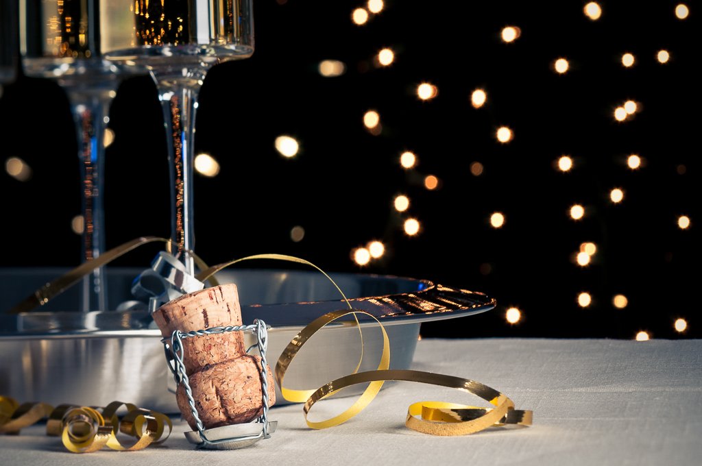 How are you celebrating New Years? Have plans yet? If you're in Alabama, check out New Years Eve in Alabama: 12 Events to Spark Your Celebration to cement your plans to ring in the new year! bit.ly/47Vv5vs | #nye #newyears #newyearseve #alabama | 🎊🥂