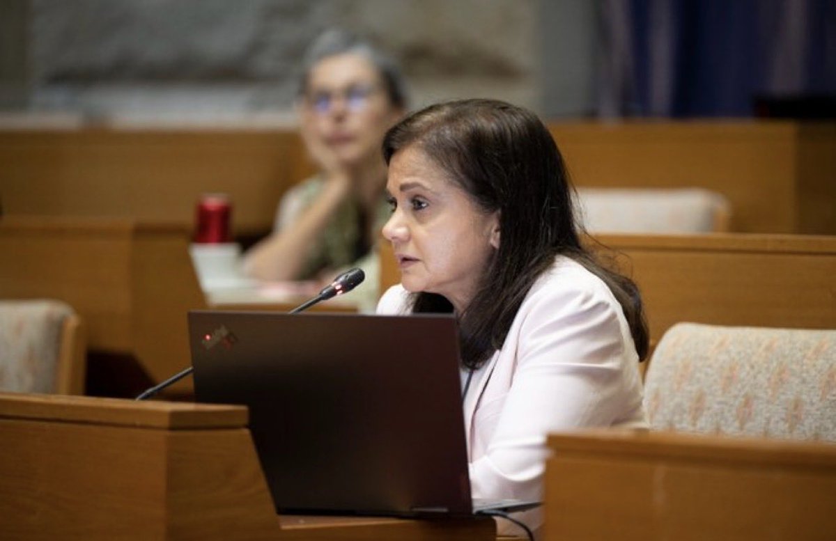 It's actually depressing watching Shamila Batohi give empty evidence filled with “I don't know and I'm not sure.” #batohi #AdHocCommittee