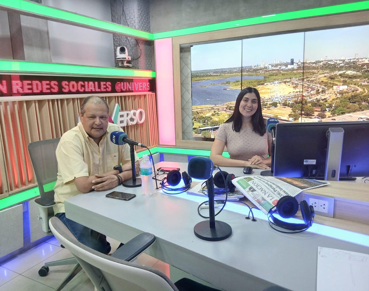 AL AIRE‼️

El tiempo no para, las informaciones tampoco en #CuentaFinalRadio😎⏱️

Conducen⤵️

<a href="/EricoGonzalez/">EricoGonzalez</a>

<a href="/angelicagesama/">Angélica Lorena Giménez</a>

⌚️#CuentaFinalRadio
📻#Universo970AM
