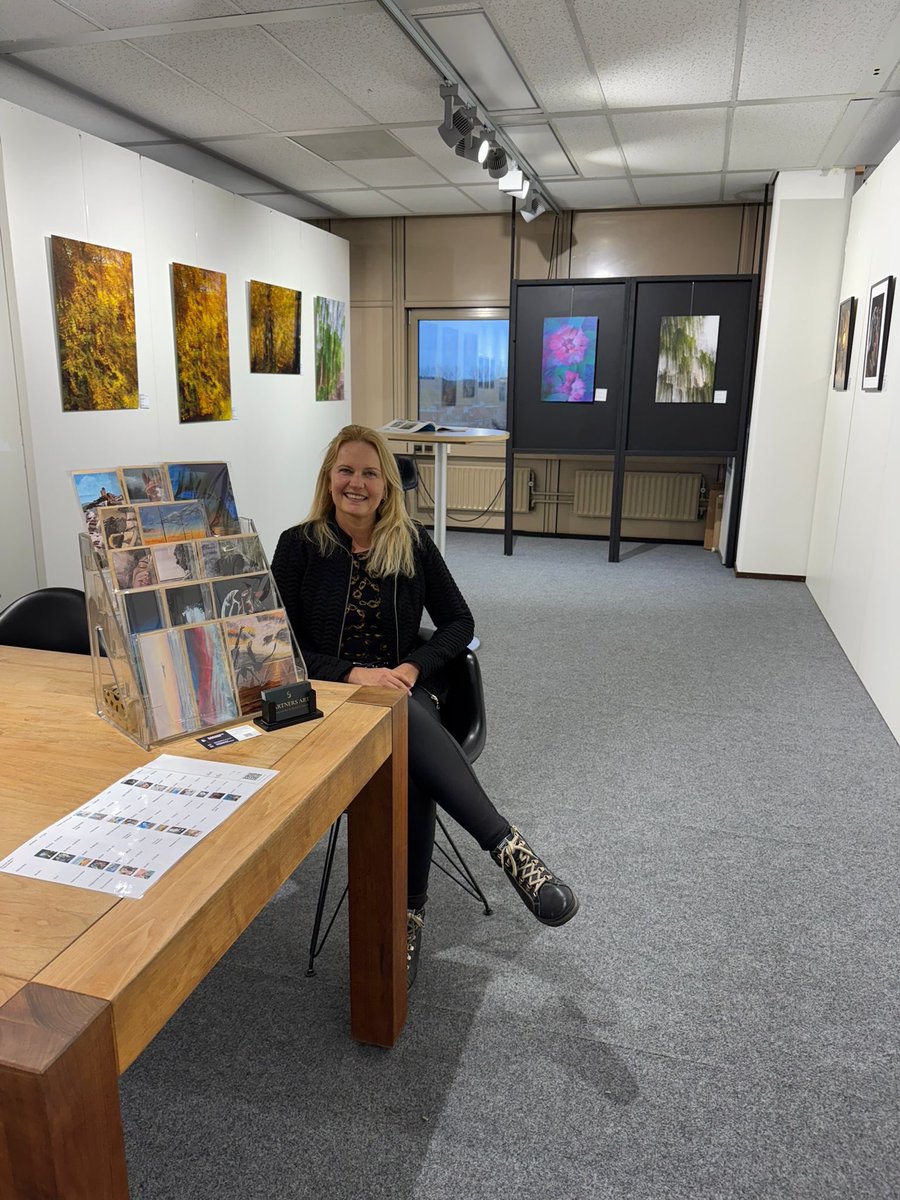 Marescha01's tweet photo. ✨ Vandaag opent onze expositie The Importance of Light bij Saeckenborgh EXPO in Almere!
Zó trots om onze schilderijen te laten zien 🎨
Ben je in de buurt? Kom even langs — wel even aanbellen bij Saeckenborgh!

#PartnersArt #ArtExhibition #Almere #ContemporaryArt #ArtLovers https://t.co/zzbz2JqMbO
