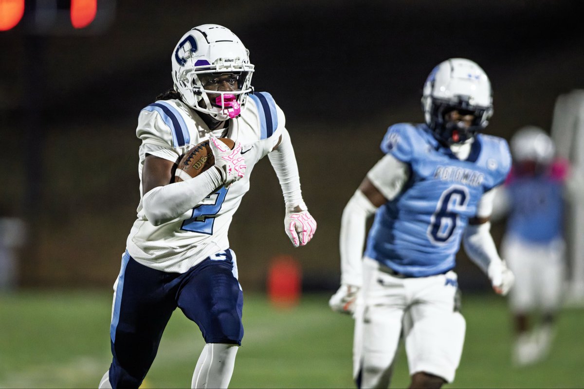 Sophomore season ✅ 7-3 with the team.

24 REC | 376 YDS | 3 TDs
51 TKLS | 1 SACK | 1 TFL | 1 FF | 4 INTs (2 Pick 6’s)

All glory to God. 🙏💪🏽
<a href="/CoachCJRice/">CJ Rice</a> <a href="/coach_white/">Loren White</a> <a href="/dallascap56/">CoachCap 🧢</a> <a href="/HFC_barrywells/">Barry Wells</a> <a href="/CoachEroy25/">Eric Roy</a> <a href="/ColganFootball/">Colgan Football</a> <a href="/CoachAli55/">Coach Ali</a> <a href="/ECoop45/">Endor Cooper</a> 

hudl.com/v/2TAVEK