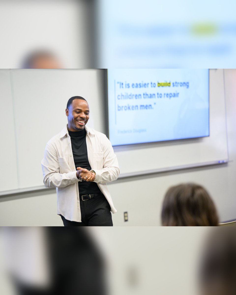 Five graduates of Indiana University of Pennsylvania have been selected for the 2025 IUP Young Alumni Achievement Award.

Read full press release
iup.edu/news-events/ne…