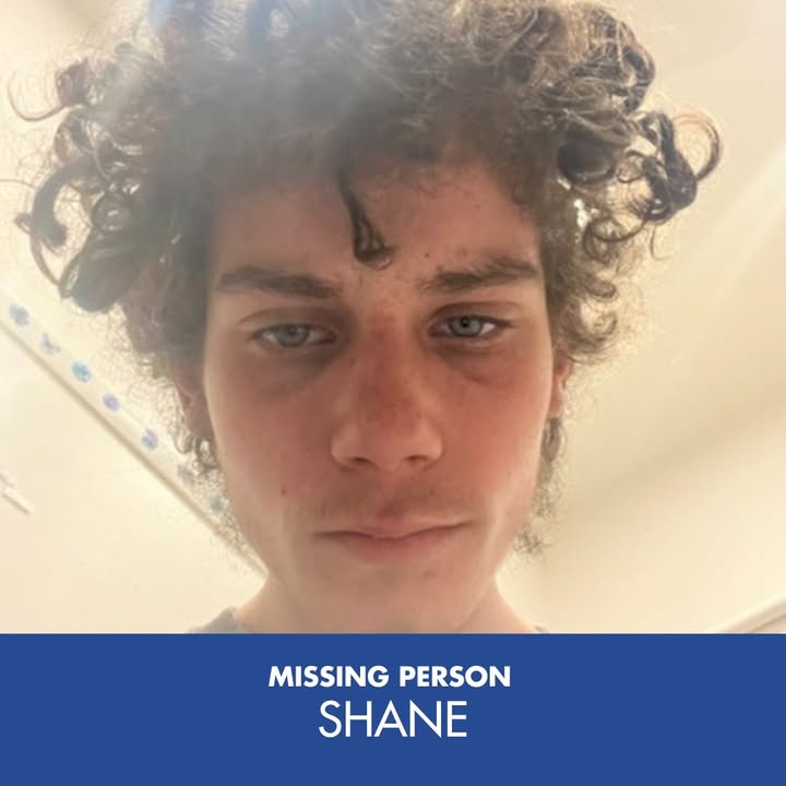 VictoriaPolice's tweet image. Have you seen Shane? The 17-year-old went missing in the Seaford area on 2 September. Since then, he has been sighted in the Carlton and North Melbourne area. Anyone with information, or who sights Shane, is urged to contact Frankston Police Station on (03) 9784 5555.