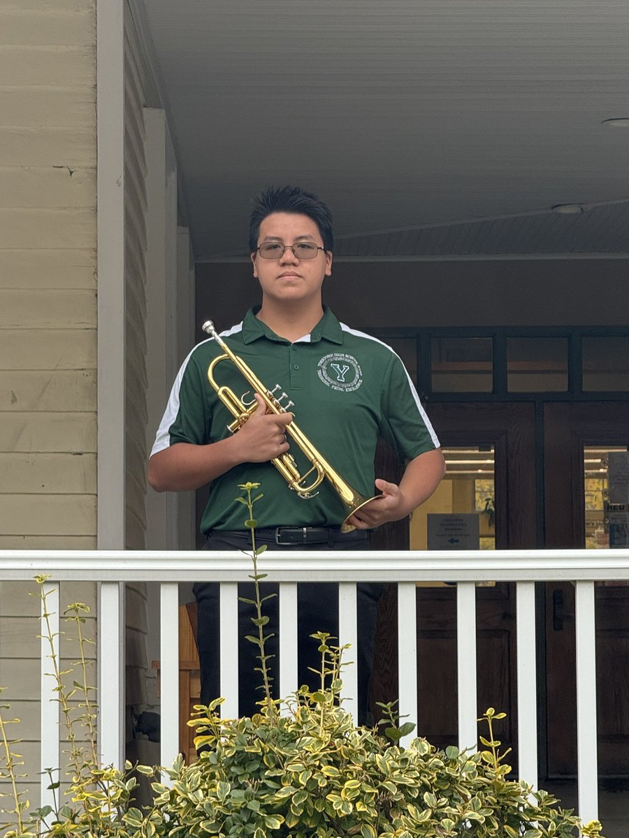 Emily Kluga tweet media