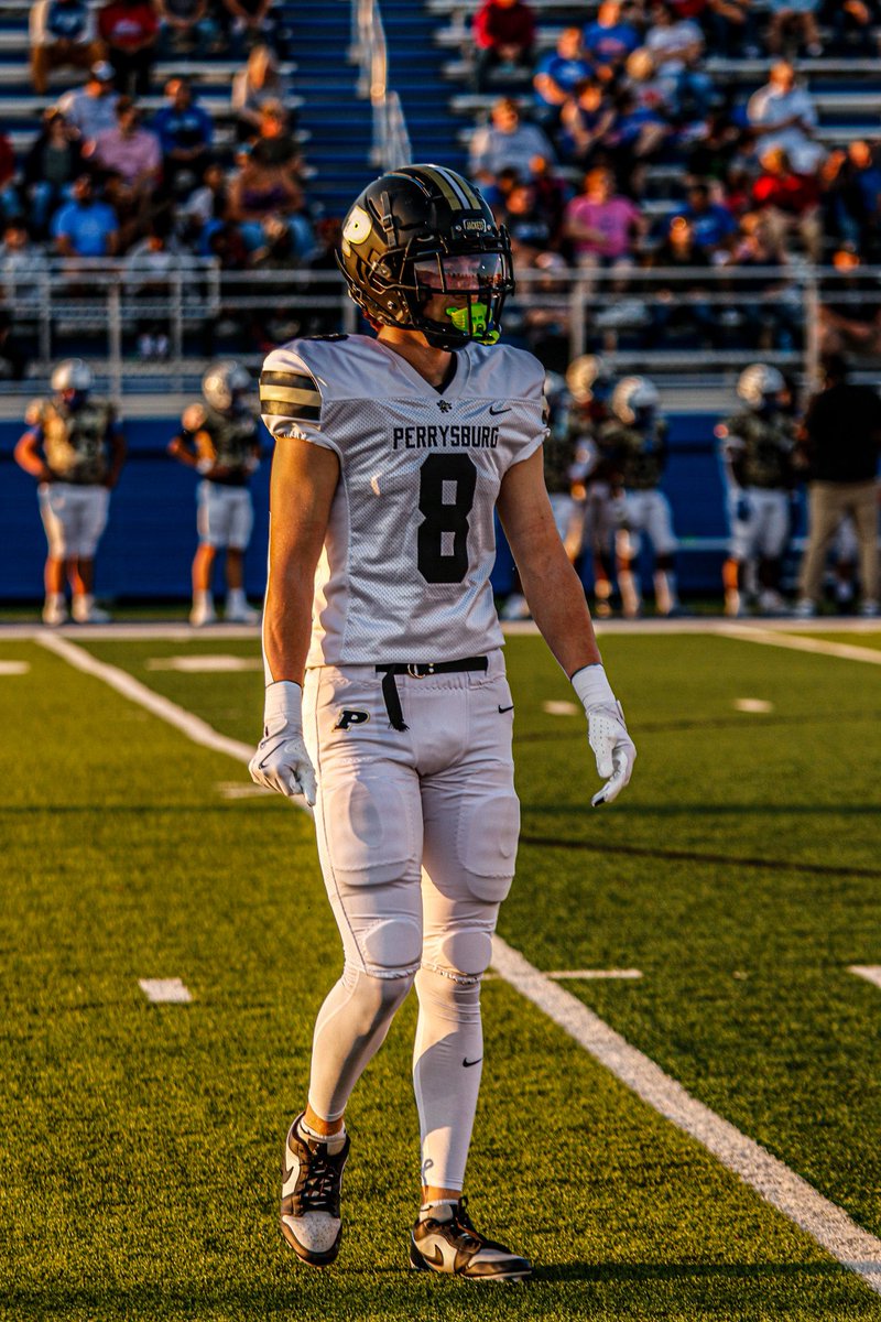 JUNIOR SEASON HIGHLIGHTS

🚨FIRST TEAM ALL NLL BUCKEYE🚨

Hayden Knoblauch Perrysburg 2027
6’3” 185lbs SAFETY

4 interceptions
4 PBU’s
2 FF

hudl.com/v/2T5qzu