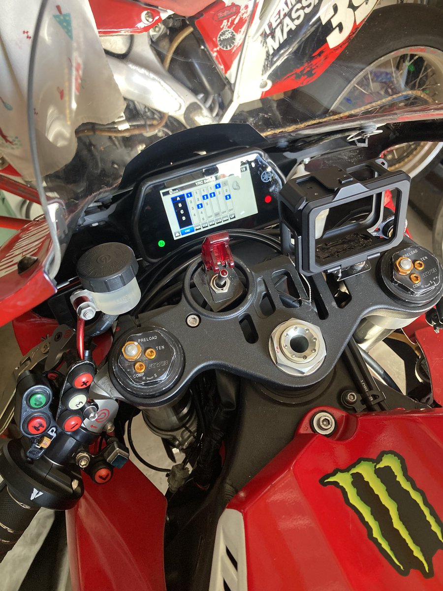 どんぐりfactory on X