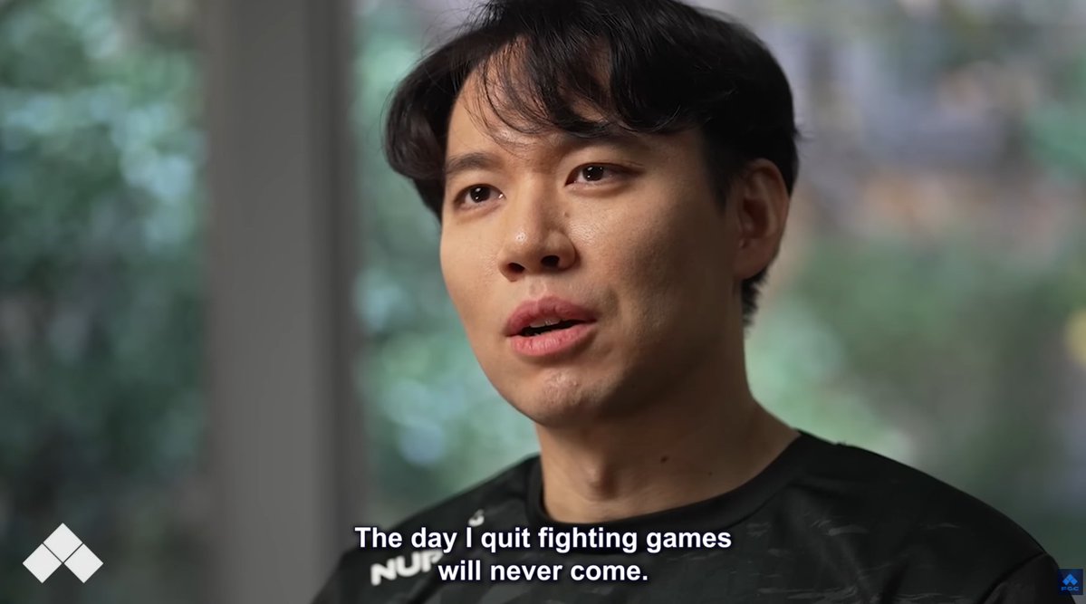 crossknockout's tweet image. The FGC yearns for 50+ year olds in major grand finals