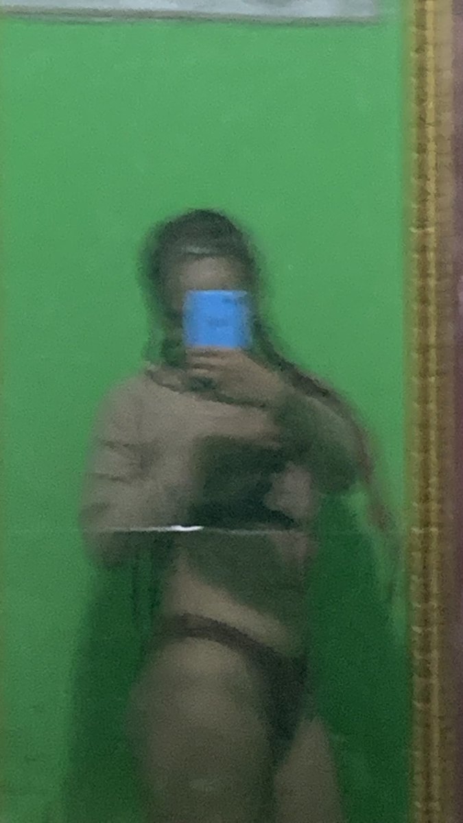 thisispoww's tweet photo. like g like a freak https://t.co/F0qStf2cr8