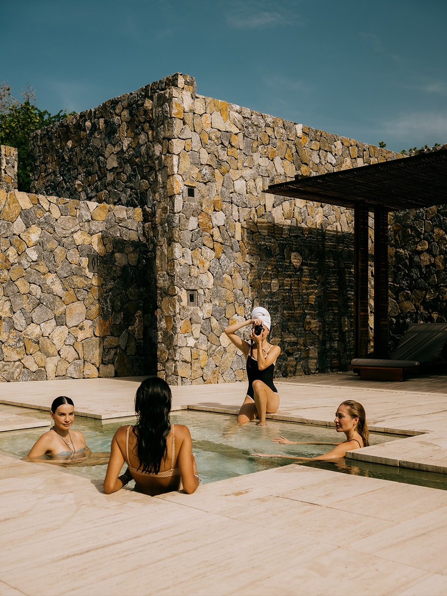 FSTamarindo's tweet image. Experience the art of renewal at the Spa at Tamarindo where nature surrounds, balance is restored and time slowly fades away.

#FSTamarindo #FSWellness