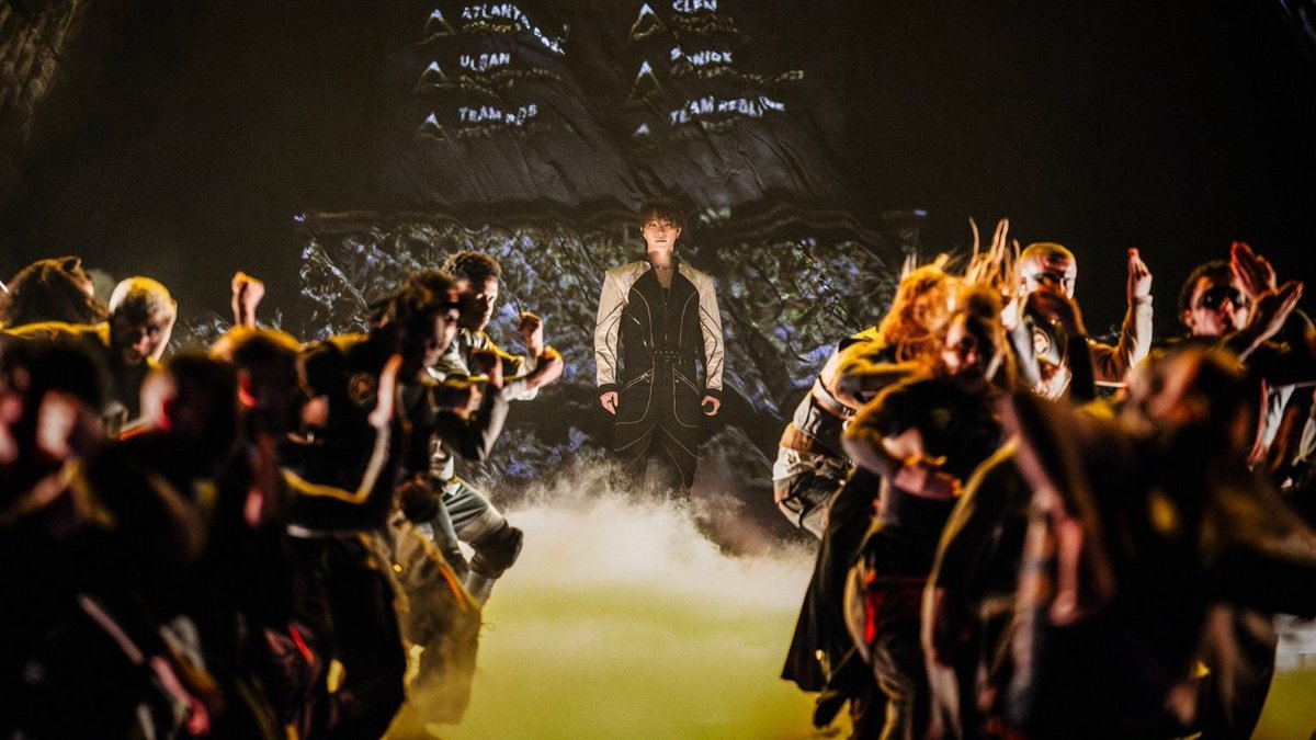 and in 1999, he gave birth to the future of kpop