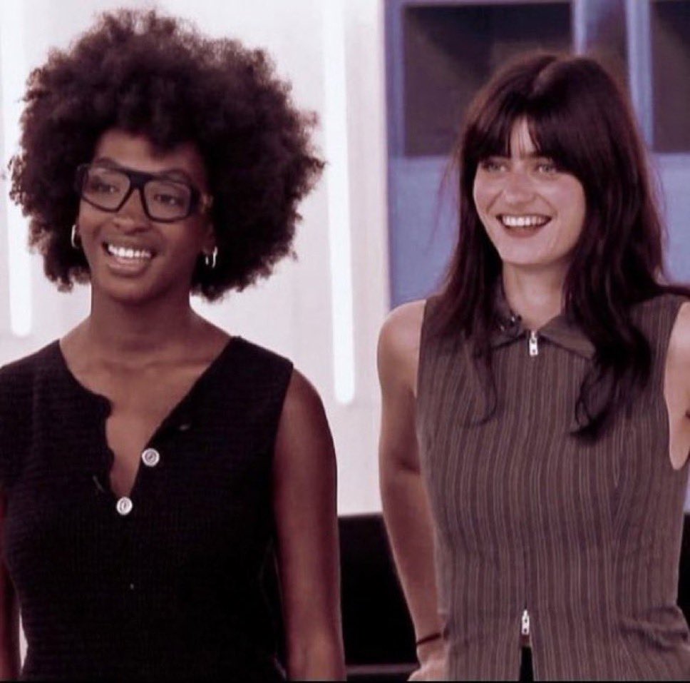 doudaaah's tweet image. day one                                      one day