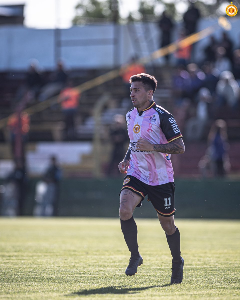 ProgresoOficial's tweet image. ¡Volvió la camiseta rosada!

Martes y jueves de 17:30 a 20:30h y los sábados de 09:00 a 13:00h podés adquirirla en el CAS. 

✅ Todos los talles

✅ Última partida 

¡¡Te esperamos!! 

#ElClubDelBarrio