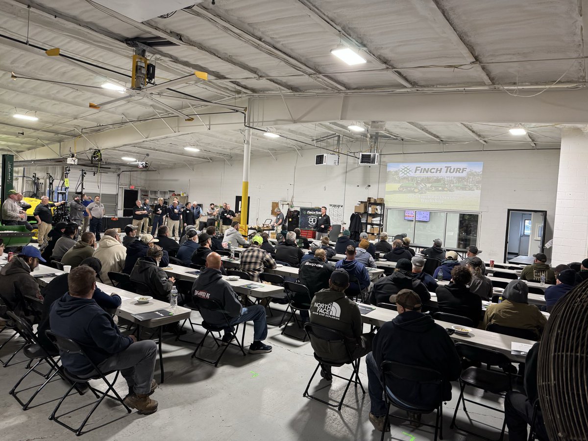 FinchTurf's tweet image. ✅ And that’s a wrap on our first winter Service Workshop of the season! Thanks to everyone who joined us today in Hatfield, PA! #StaySharp #NeverStopLearning
