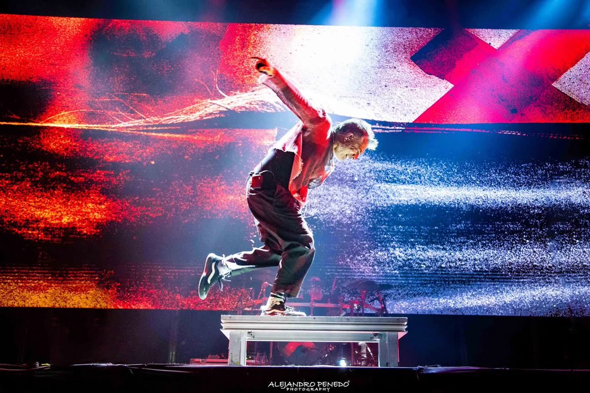 V 14 Nov Logroño (Sala Fundición)
D 15 Nov Zaragoza (La Casa del Loco)
elgarajeproducciones.com/conciertos/