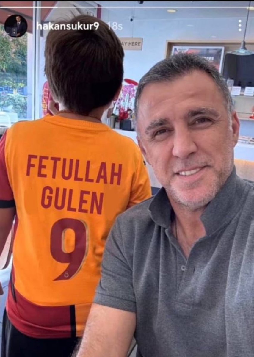 atavratcaglar's tweet image. Bu şahıs neden Türkiye'ye giremiyor bilgilendirin beni