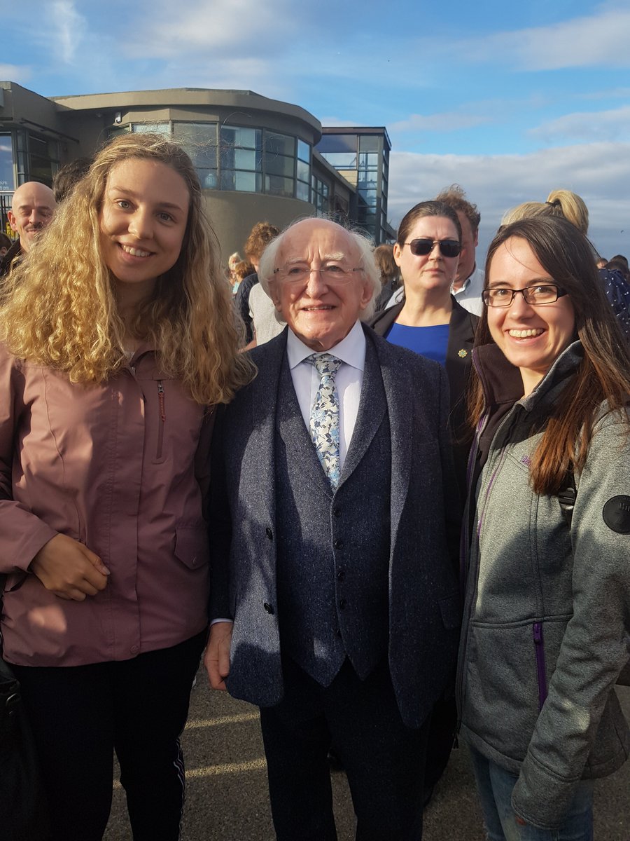 lauraJEDsmiley's tweet image. Always will cherish this memory meeting the Irish president in Bray. What a lovely and kind person. 🙏😊 #michaeldhiggins
@planetjedward @JepicHQ