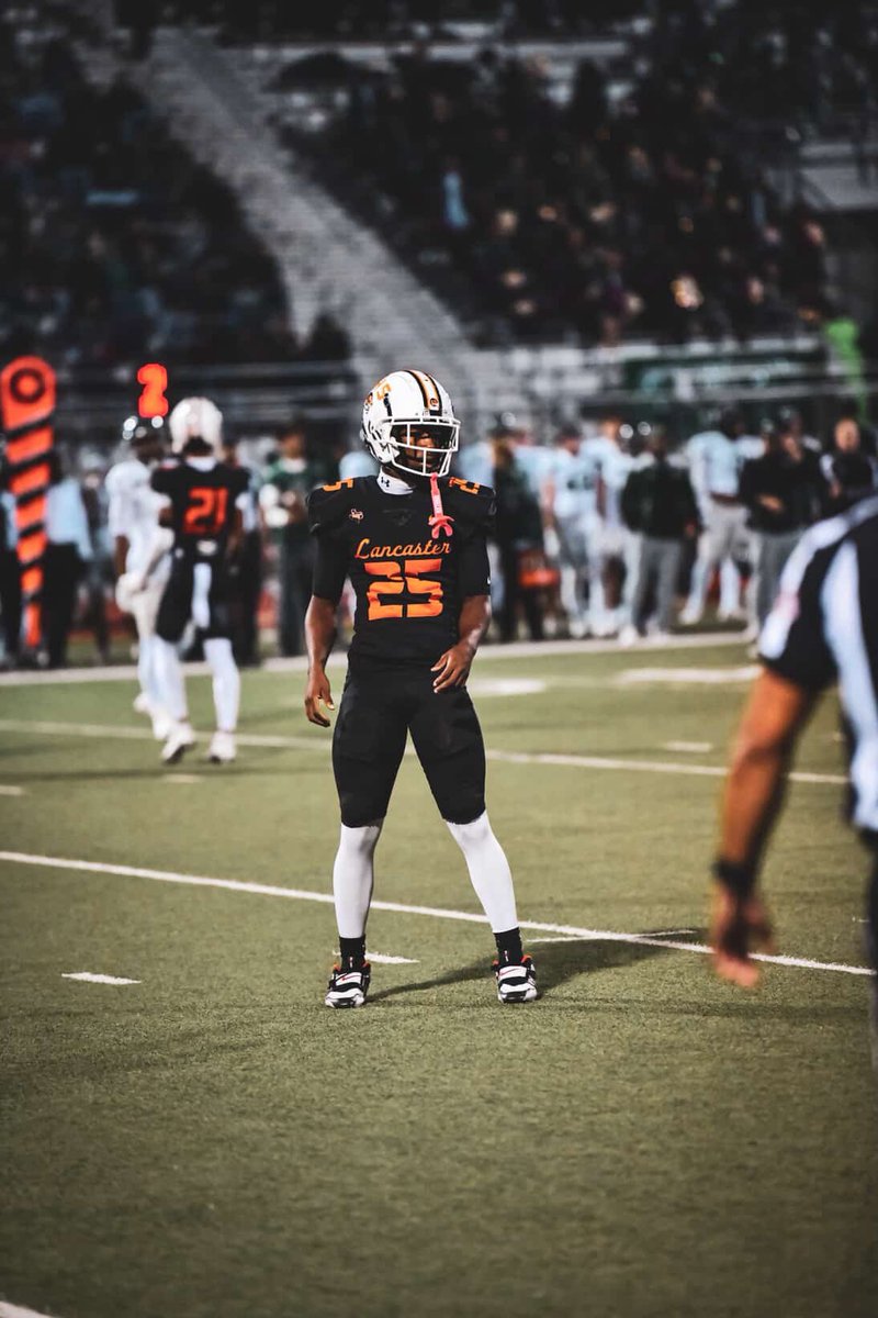 kanihick's tweet image. 2026 DB Full Season Highlights 

hudl.com/v/2SiJRf

5'11 - 175 - 4.440 Verified - STILL UNCOMMITTED Run 10.3 in 100m.

10+ D1 OFFERS.
(In the hardest District in Texas)