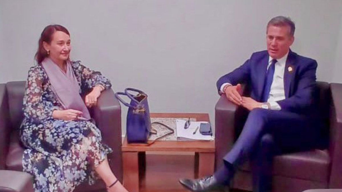 🇺🇾🤝🇨🇷 Uruguay asumió junto a Costa Rica la copresidencia del Programa para América Latina y el Caribe de la <a href="/ocdeenespanol/">OCDE ➡️ Mejores Políticas para una Vida Mejor</a> por tres años.

🗣 “Uruguay continuará trabajando en el fortalecimiento del programa, asegurando que las acciones respondan a los verdaderos intereses de