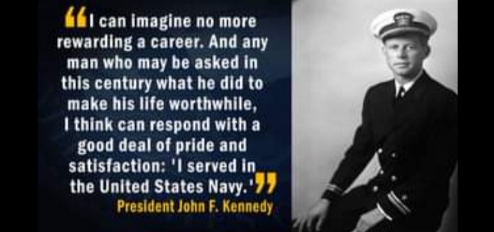 RogerForDuluth's tweet image. Thinking this Veterans Day about all those we have served, and are still serving. The United States Navy has been a defining element of my adult life.

I continue to be incredibly honored to wear the uniform and serve along so many other remarkable people.

⚓🇺🇸