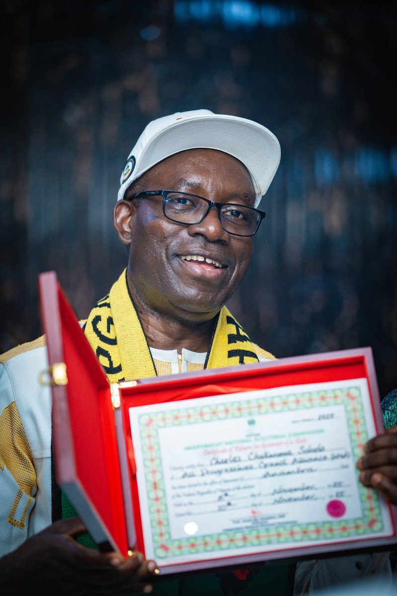 CCSoludo's tweet image. Today, in the company of my family and Deputy, I received our Certificates of Return from the Independent National Electoral Commission (INEC) at its State Headquarters in Awka, the capital of Anambra State.

This occasion marks the successful conclusion of the 2025 electoral…