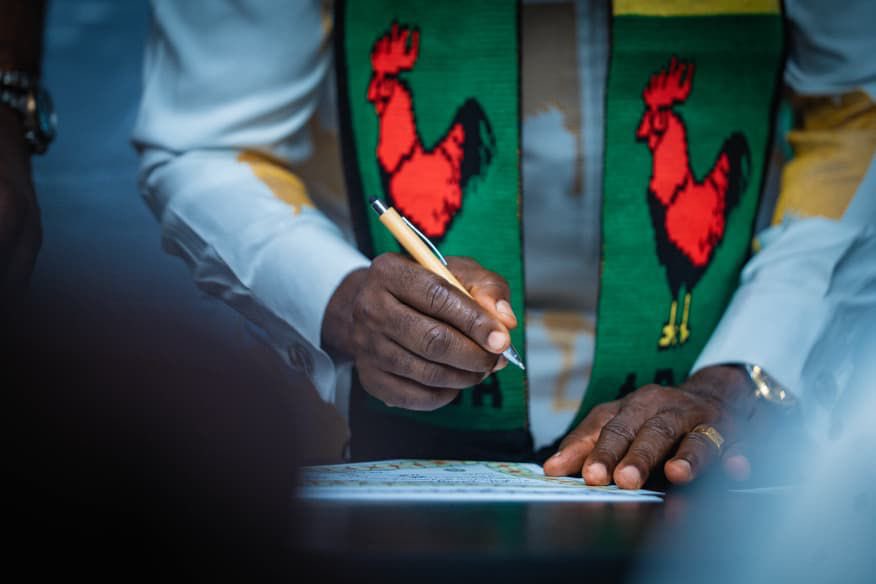 CCSoludo's tweet image. Today, in the company of my family and Deputy, I received our Certificates of Return from the Independent National Electoral Commission (INEC) at its State Headquarters in Awka, the capital of Anambra State.

This occasion marks the successful conclusion of the 2025 electoral…