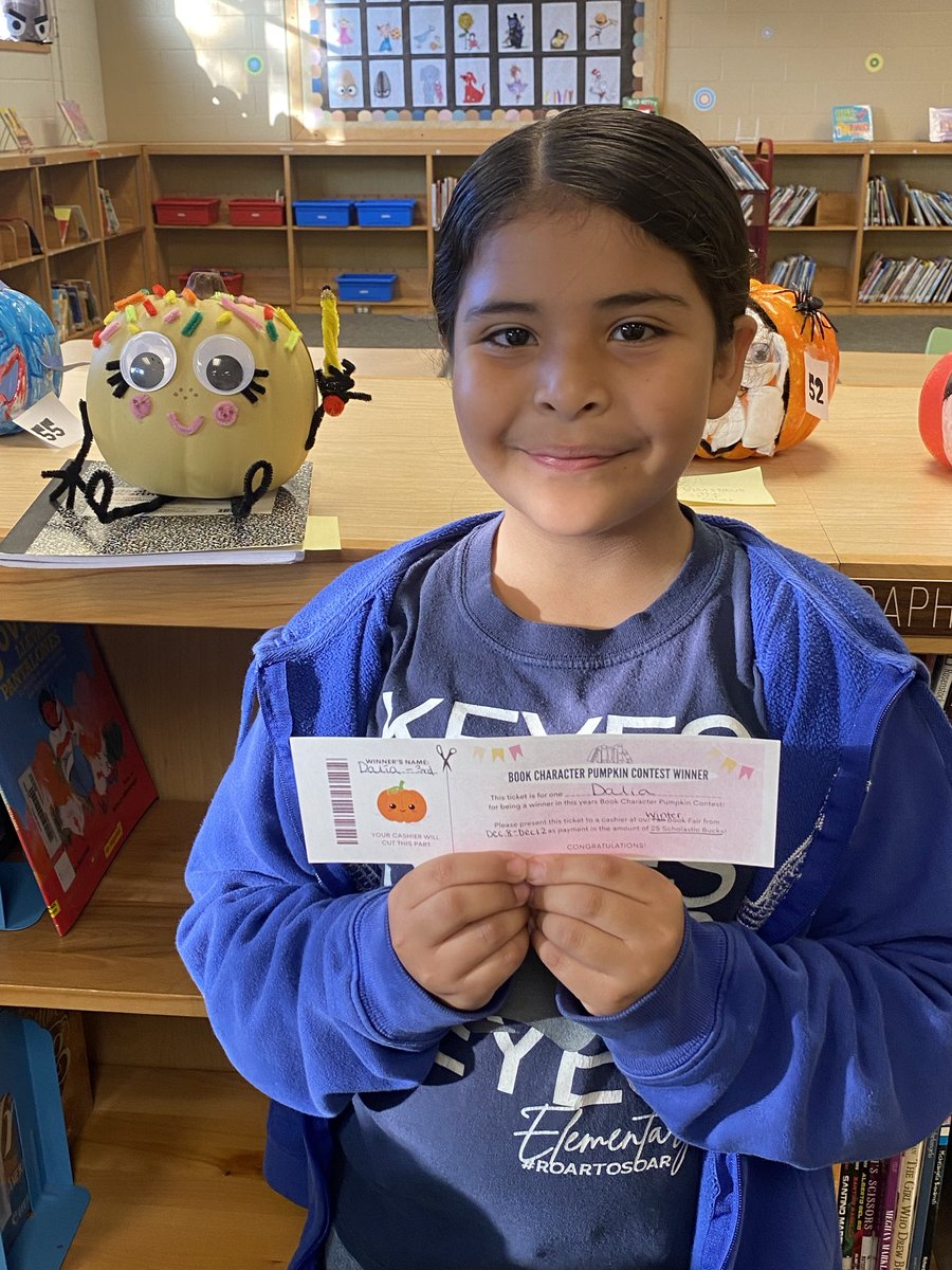EstherRivas_3's tweet image. Last week at Keyes Elementary we wrapped up the library book character pumpkin contest! Here are some of our winners with their pumpkins. We had such a great turn out this year. Thank you to everyone who participated! 🎃📚🏆