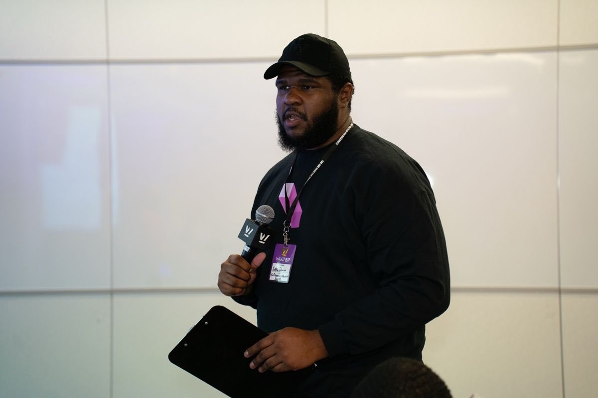 Justin Johnson tweet media