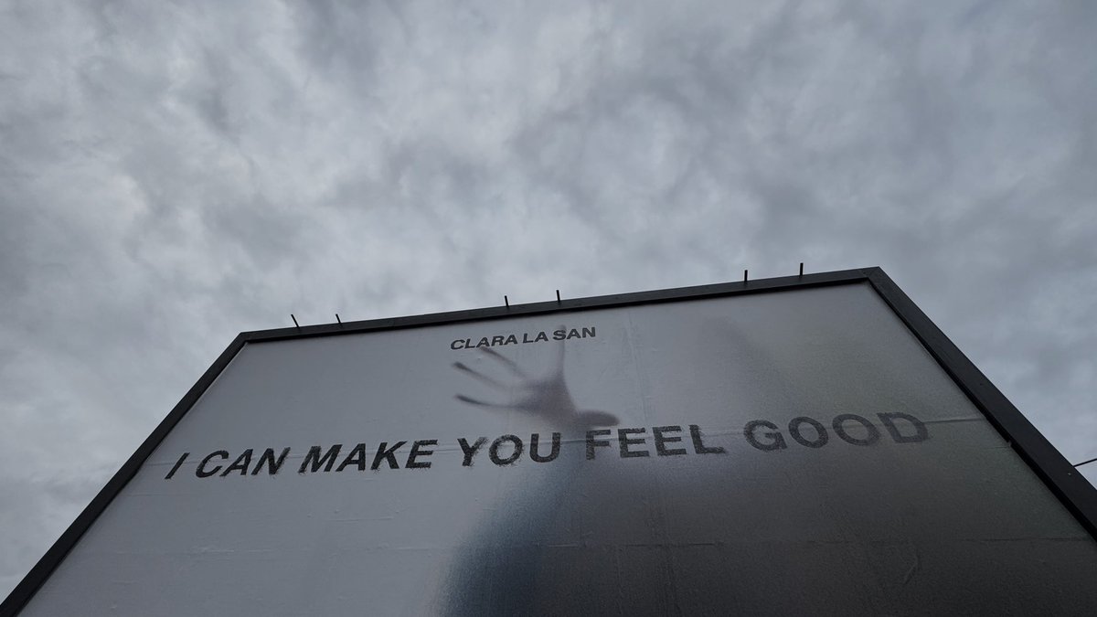 Clara La San tweet media