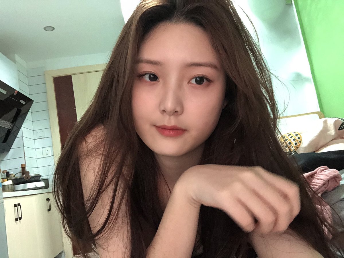 proc7608's tweet photo. @Kennuywers 四川 女 24 https://t.co/hiZZKQ11H4