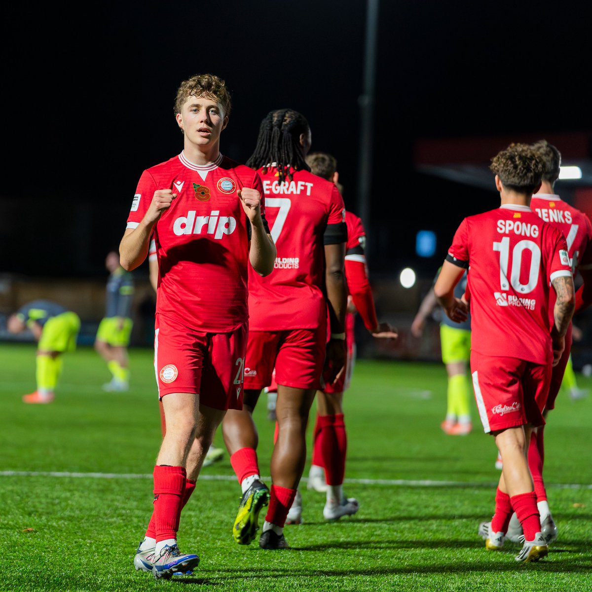 WorthingFC's tweet image. Water is wet. Grass is green. Brad Dolaghan scores goals.