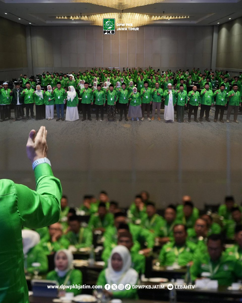 💚 Melalui Musyawarah Pimpinan Wilayah (MUSPIMWIL), PKB Jawa Timur meneguhkan komitmen melanjutkan perjuangan para ulama dan tokoh bangsa demi kemanusiaan dan keadilan sosial.

Surabaya, 11 November 2025

#PKBJatim #Muspimwil2025 #DPWPKBJatim #PKB #LebahTV #KaderPKB