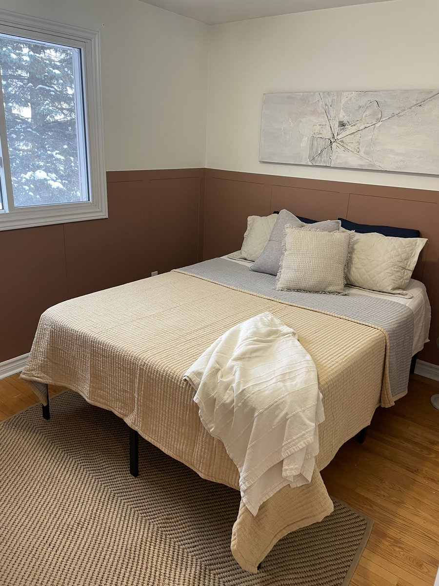 mattfunkk's tweet image. Putting my duplex on the market. Terrible timing. But it’s vacant. Figured why not. I want to build/major reno instead, more exciting. Did that to this place years ago. Made a good profit. If the market didn’t pop up so high and then drop it wouldn’t feel so bad.If it Was just…