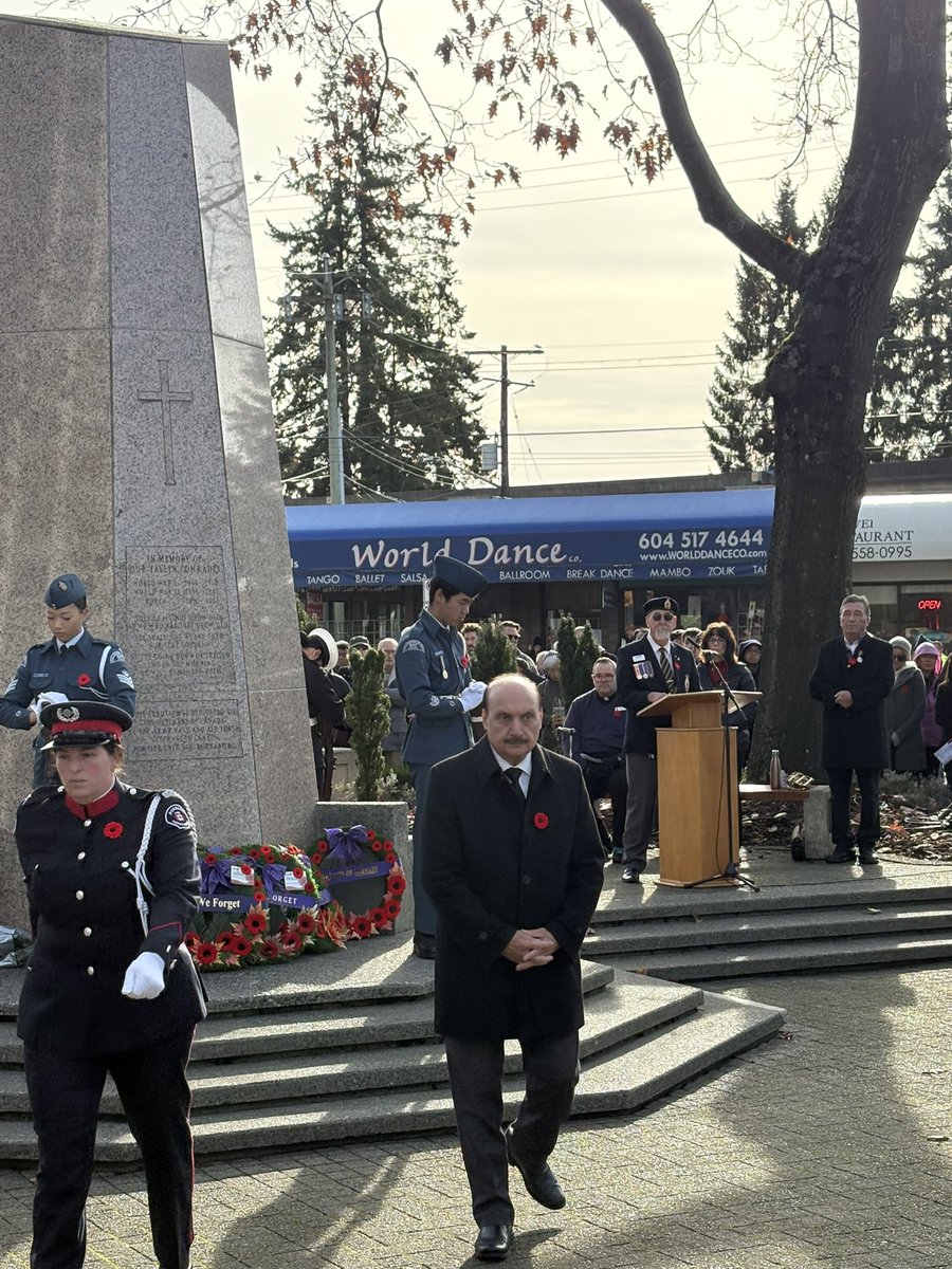 rajchouhan's tweet image. With love and gratitude, we honour those who served and sacrificed for our freedom. Their legacy lives in our hearts. #RemembranceDay #LestWeForget