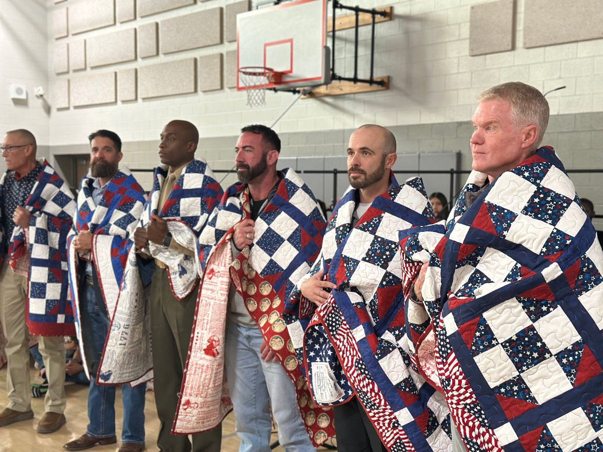 Give2Kids's tweet image. We&apos;re proud to celebrate Veterans Day with @wellbornms students and staff and see a very special EF Grant in Action! ❤️🤍💙 7th-grade math students collaborated to create quilt blocks as part of their class project to make lap-size quilts to present to veterans!
@csisd