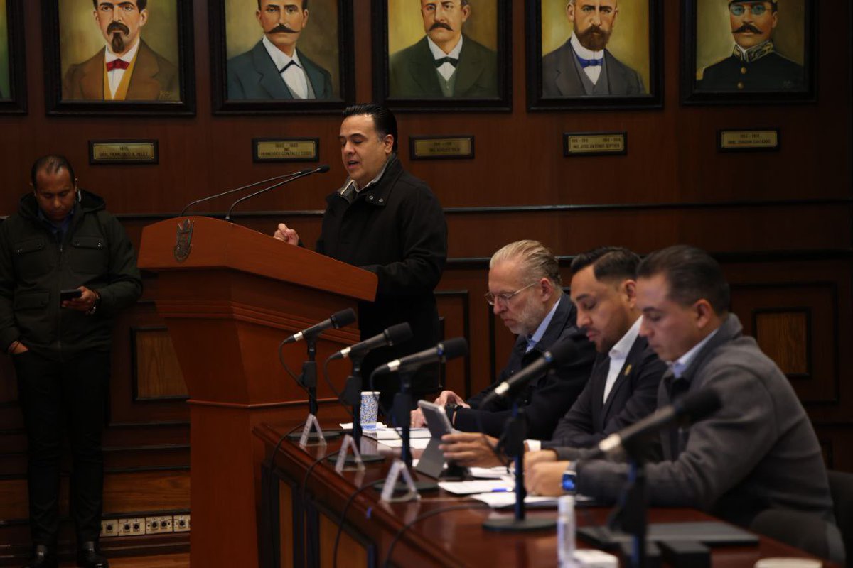 Hoy presentamos los avances de Seguridad Social en Querétaro: mejor alimentación, transporte escolar gratuito, apoyos económicos, vivienda digna y espacios que fortalecen la convivencia. 

En SEDESOQ trabajamos #CONTIGO para que cada familia viva mejor y tenga más oportunidades.