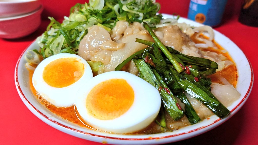 ごつ盛り ごつ盛り コク豚骨ラーメン | 商品情報 - 東洋水産株式会社